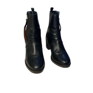 Fabianelli Ankle Boots Size Zipper Closure Black Leather Women’s Size 39